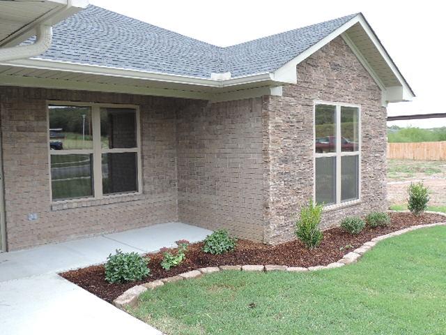 2835 Clover Lane