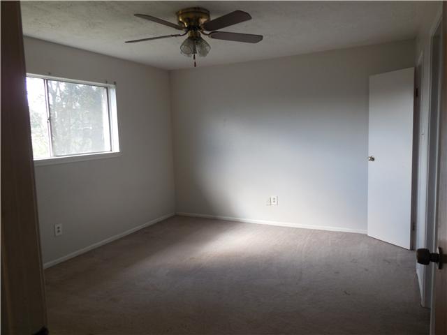 3806 Country Rd