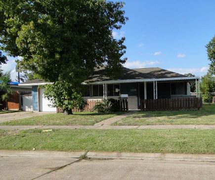 1219 Glencrest Dr