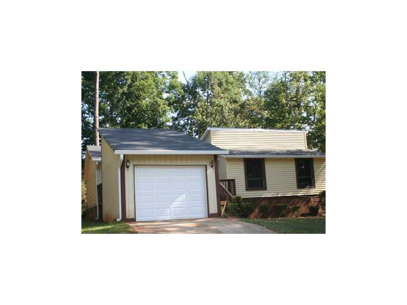 3951 Valpariso Circle