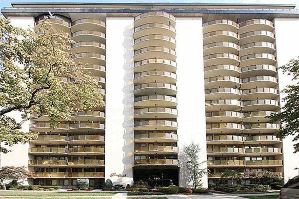 150 OVERLOOK AVE