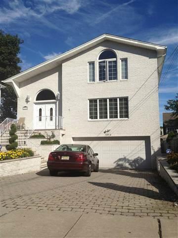 1014 ANDERSON AVE