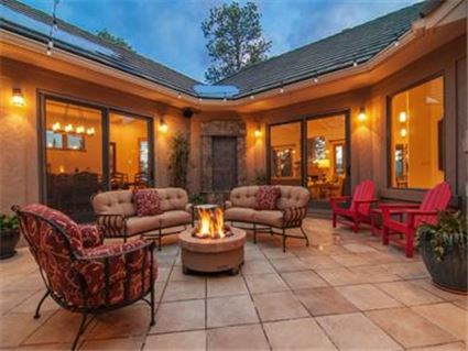 1438 Pine View Place