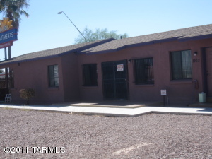 2115 N Oracle