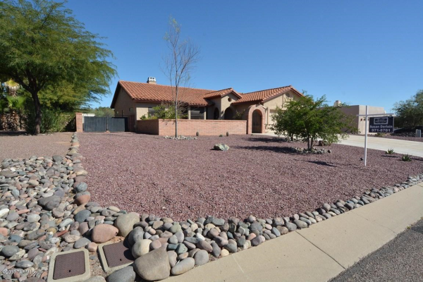 1290 W Paseo Del Compadre