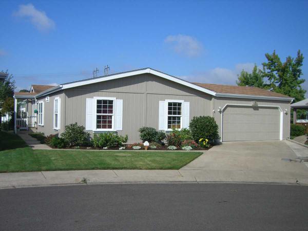 4055 Royal Ave #72