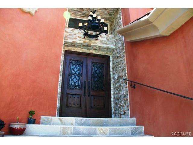23476 West Moon Shadows Drive