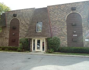18340 Glen Oak Ave #2H