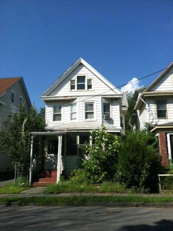 6 Smith Avenue