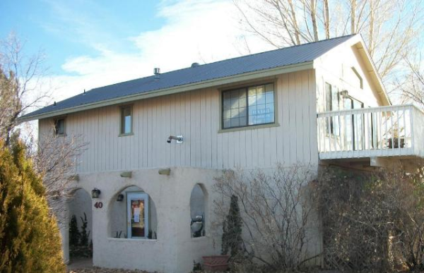 40 Middlefield Pl