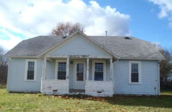 16475 13 Mile Rd