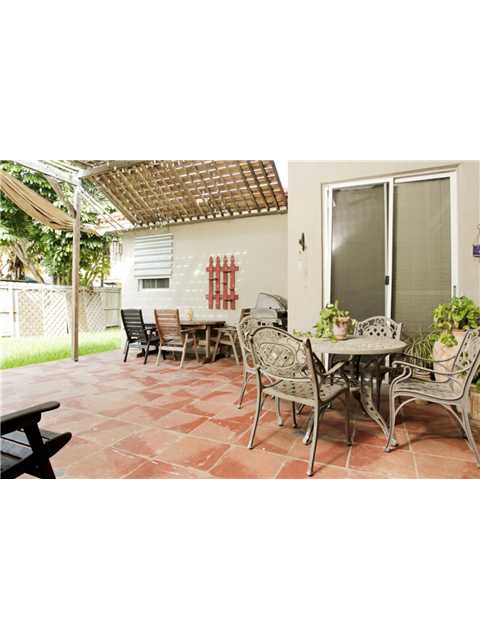 654 NW 129 CT