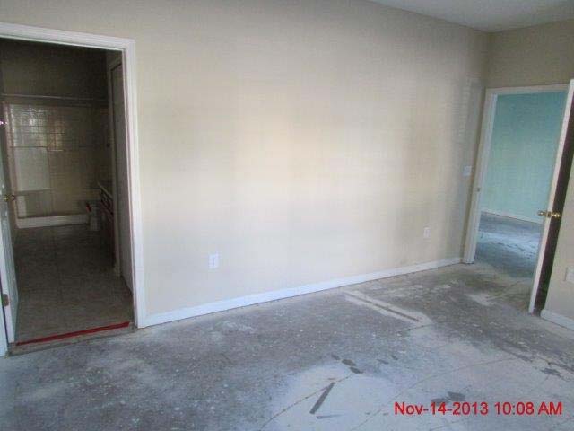 8226 Green Parrot Rd Unit 105