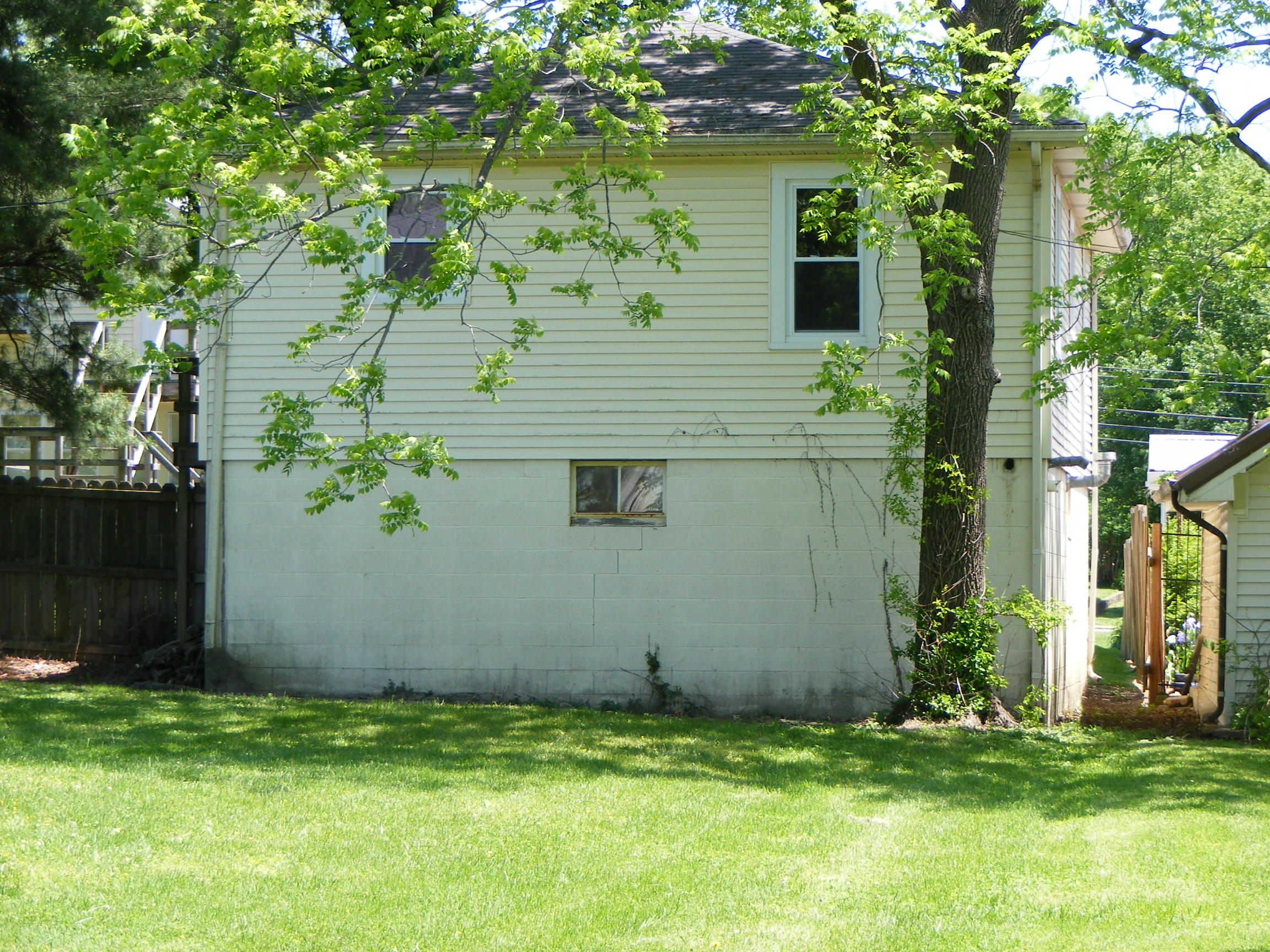 611 N. Race St.