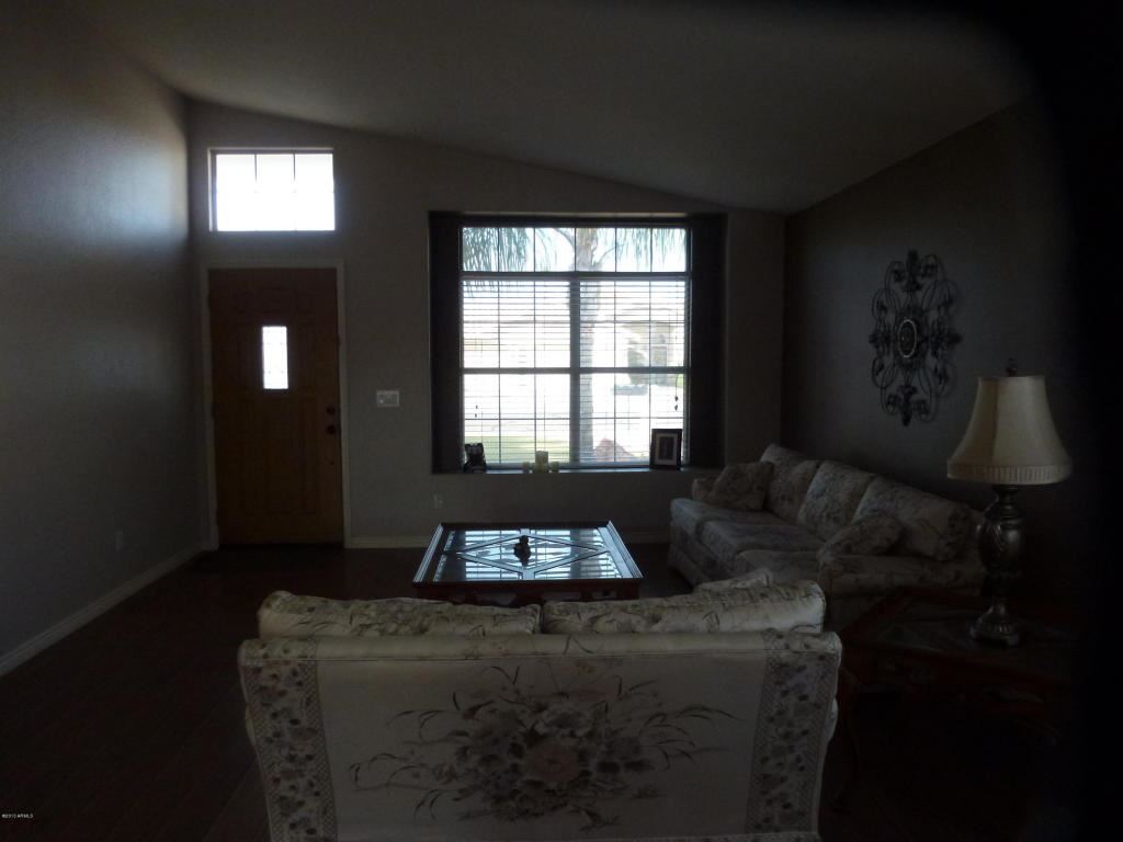 9959 W Mohawk Lane