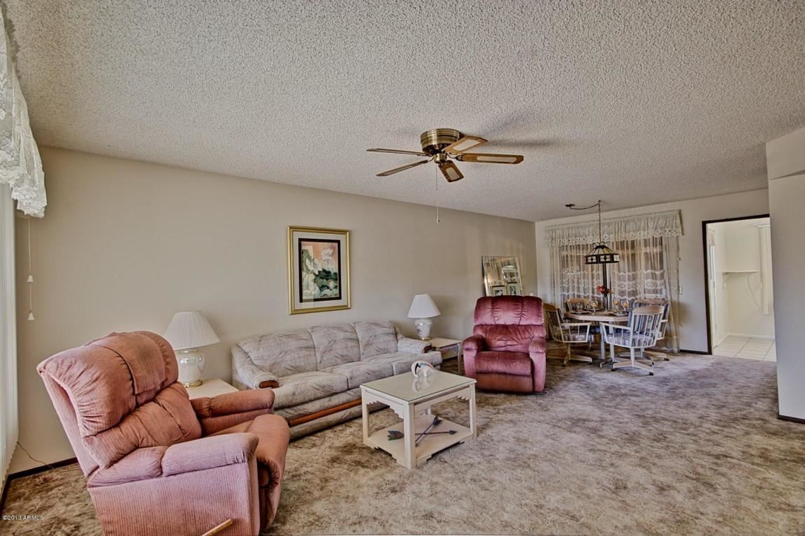 9818 W Wrangler Drive