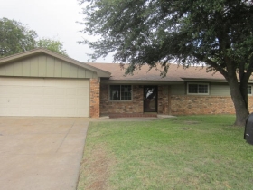 110 Adrian Dr