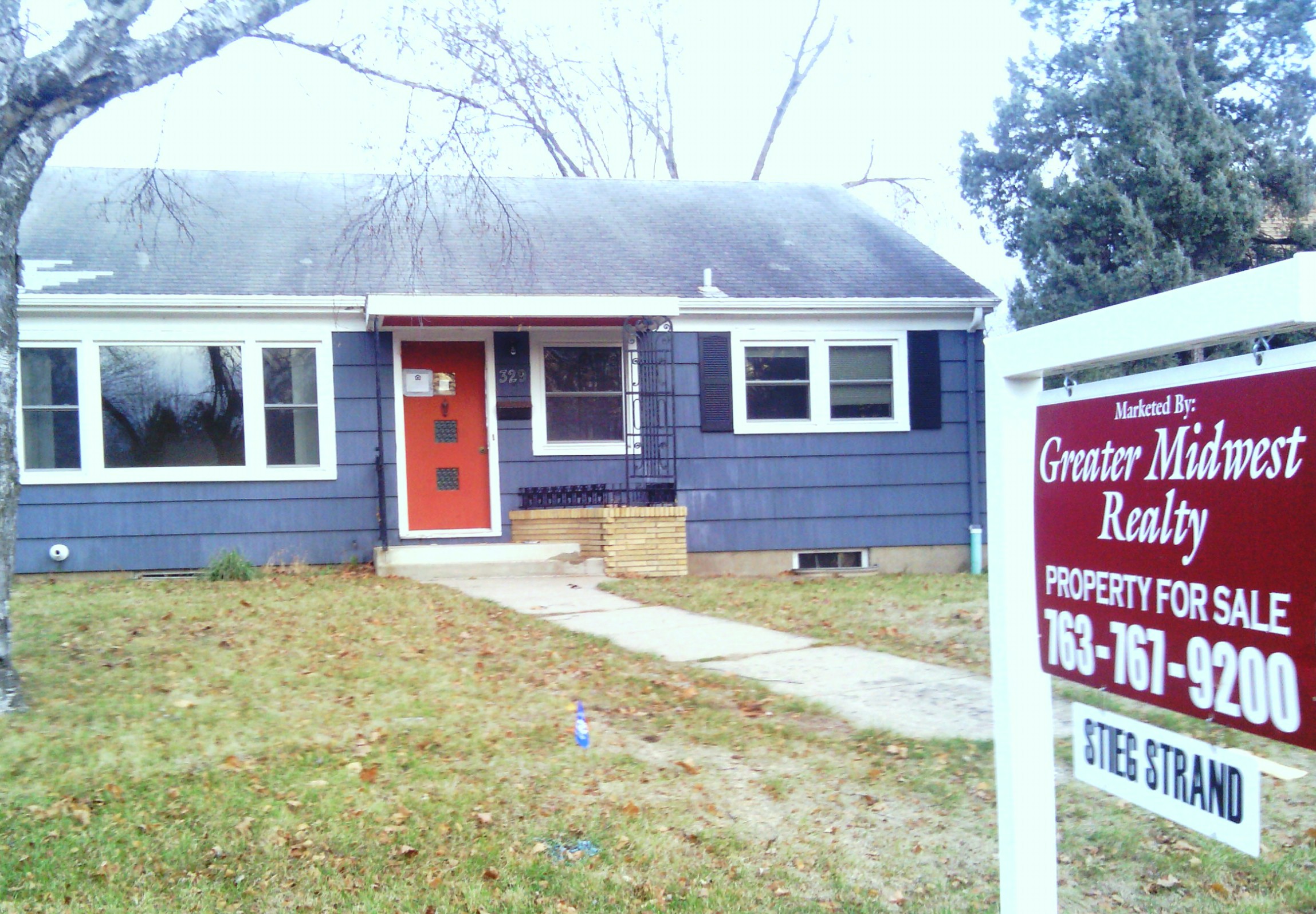 329 15th Ave N