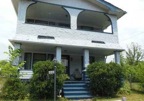 10103 Lamontier Ave