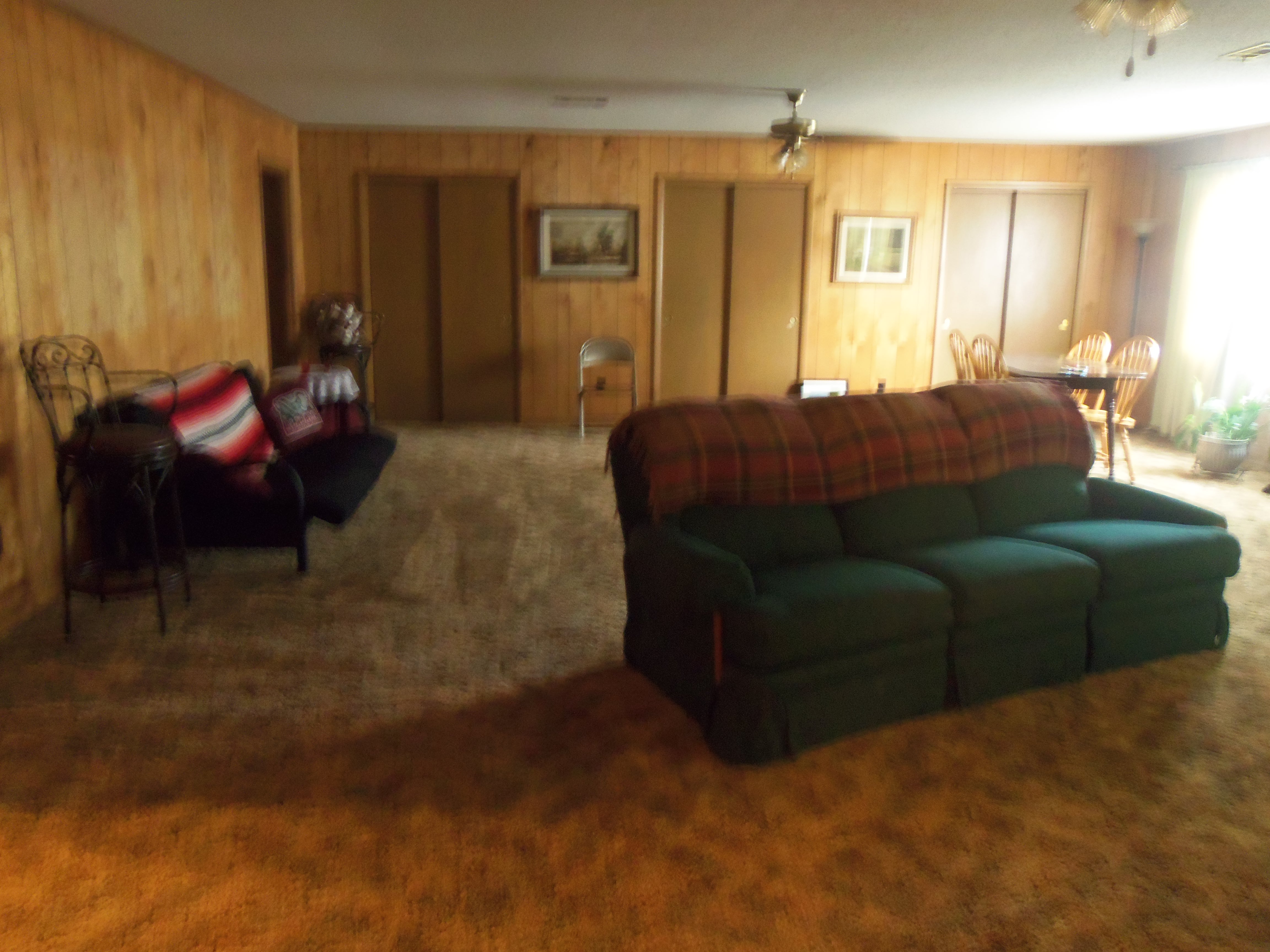 9096 Veterans Memorial Parkway