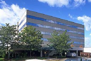 333 Meadowlands Pkwy.