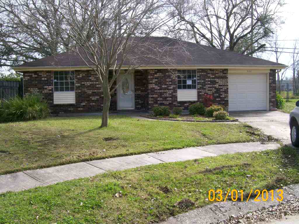 5101 Lee Pl