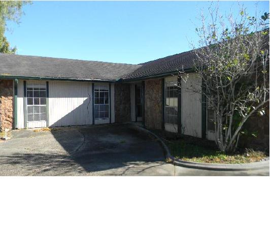 4737 Red Oak Drive