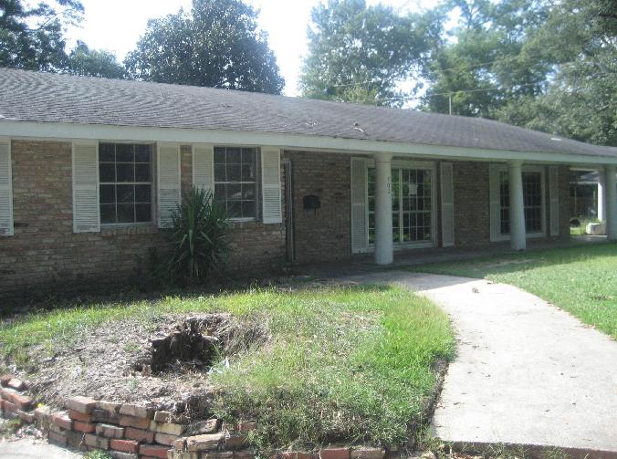 700 South Olive Street