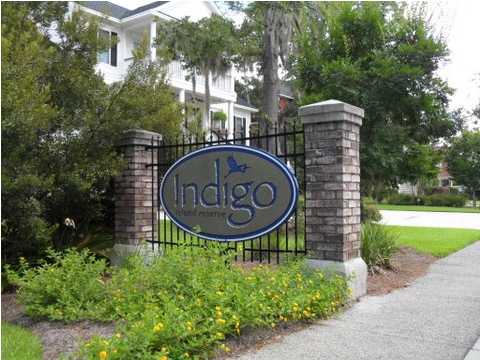 1502 CRESCENT MOON CV