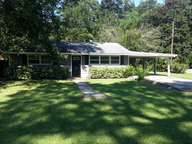 1106 Mount Batten Drive