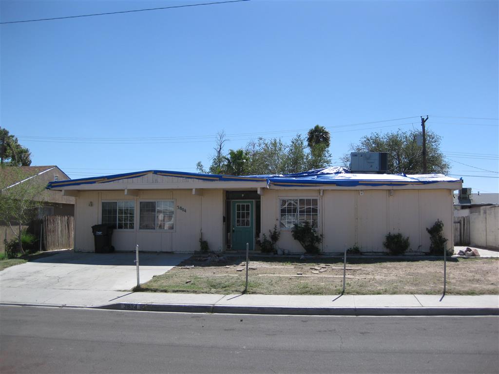 3804 Budlong Avenue