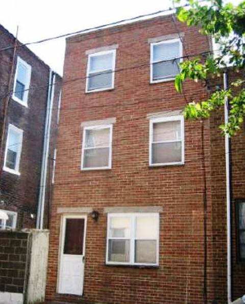 1006 Montrose St