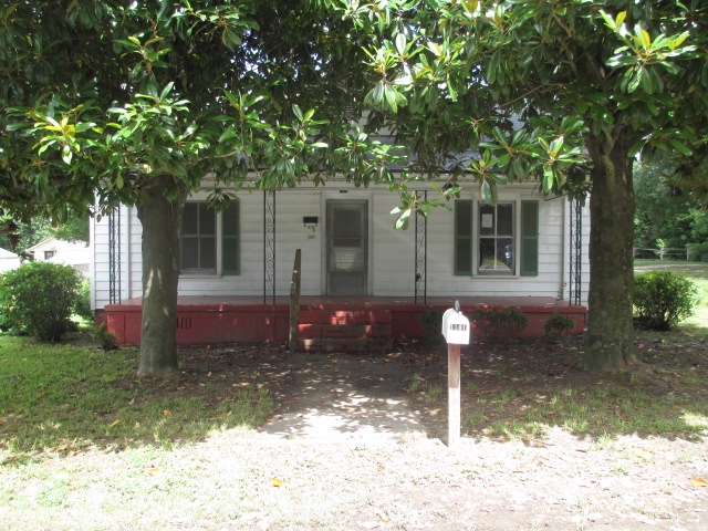 1101 N Walnut St