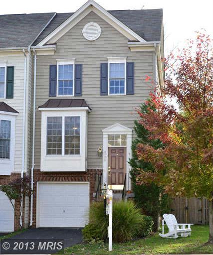 9725 CHESHIRE RIDGE CIRCLE
