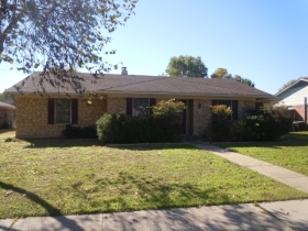 2420 Peppertree Pl