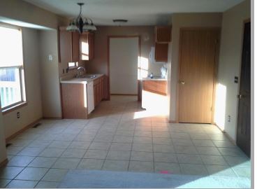 833 S Eric St
