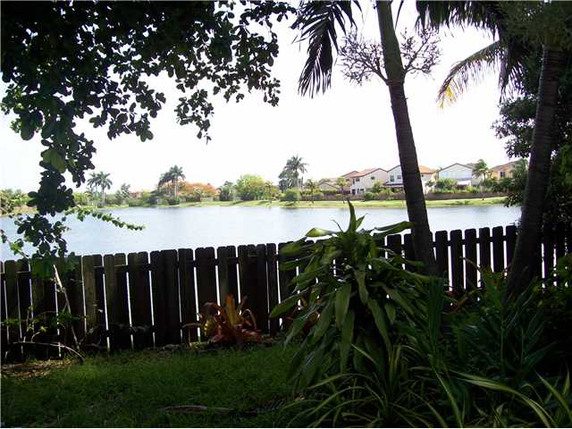 1060 SW 135 PL