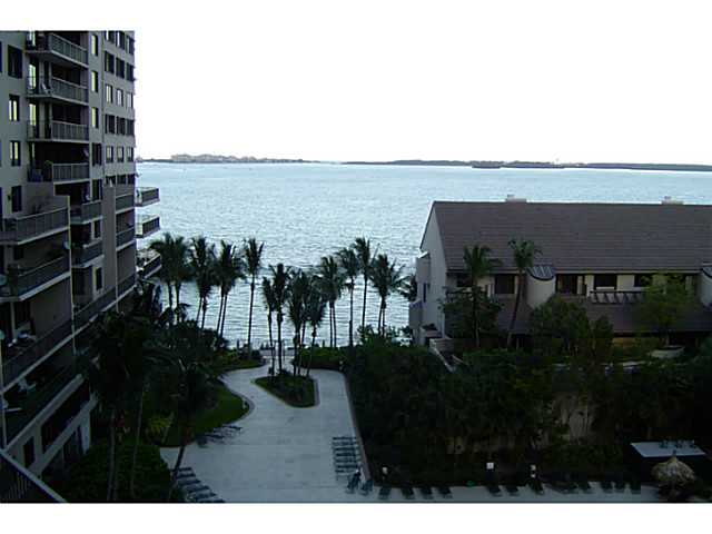 540 BRICKELL KEY DR # 805