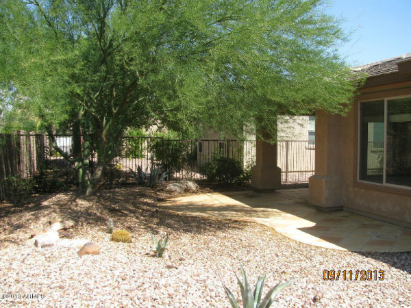 27686 N HELIOS Trail