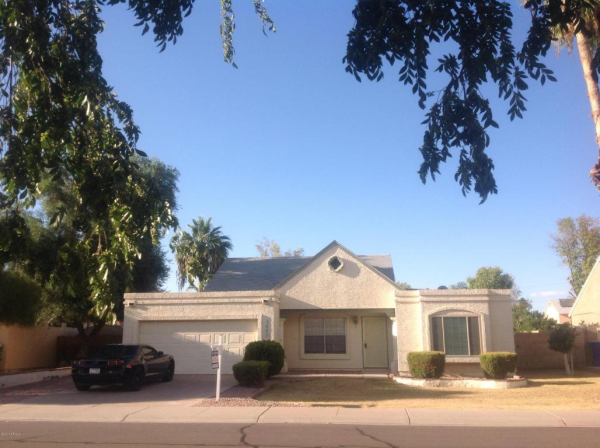 1440 E STEPHENS Drive