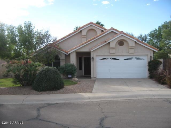 3318 E NIGHTHAWK Way