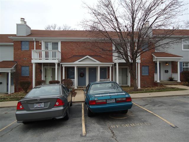 1427 Peacock Ln