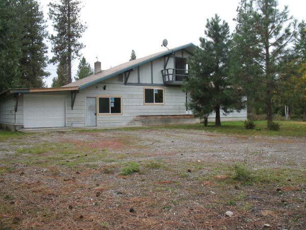 64 Snowshoe Rd