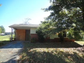 145 Cherokee Blvd