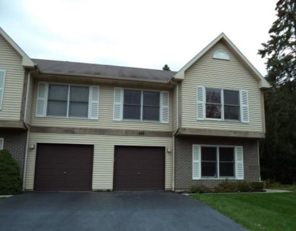 483 West South Street