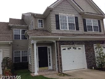 1602 Gunston Dr