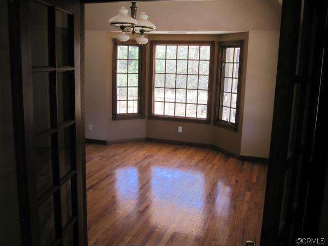 18200 Avenida Bosque