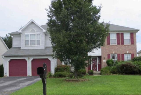 12 Moonlight Ct