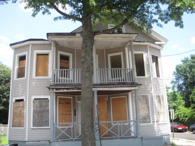137 Putnam Street