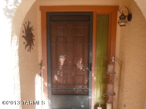 1042 S Calle De La Temporada
